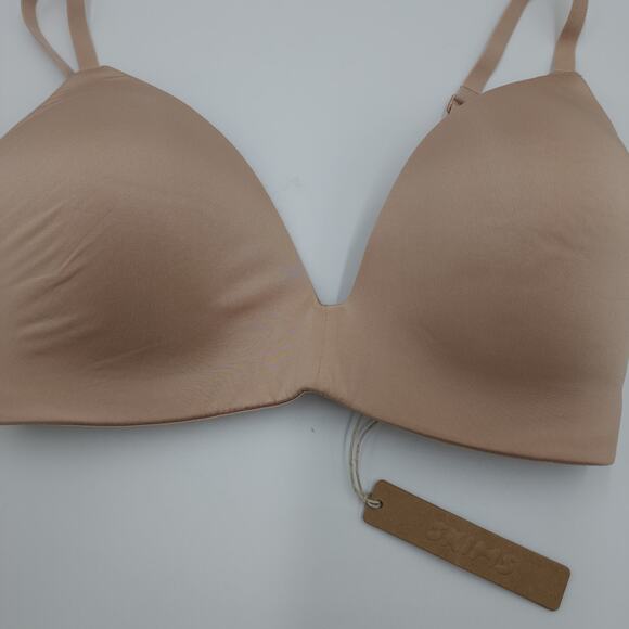 SKIMS Wireless Form T Shirt Demi Bra in Mica Size 32DD - Picture 3 of 8